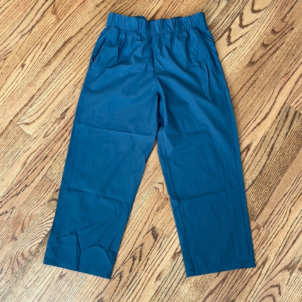 Lulu wide leg pants!
